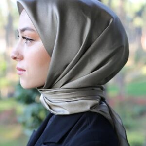 Düz Kristal Tesettür Eşarp